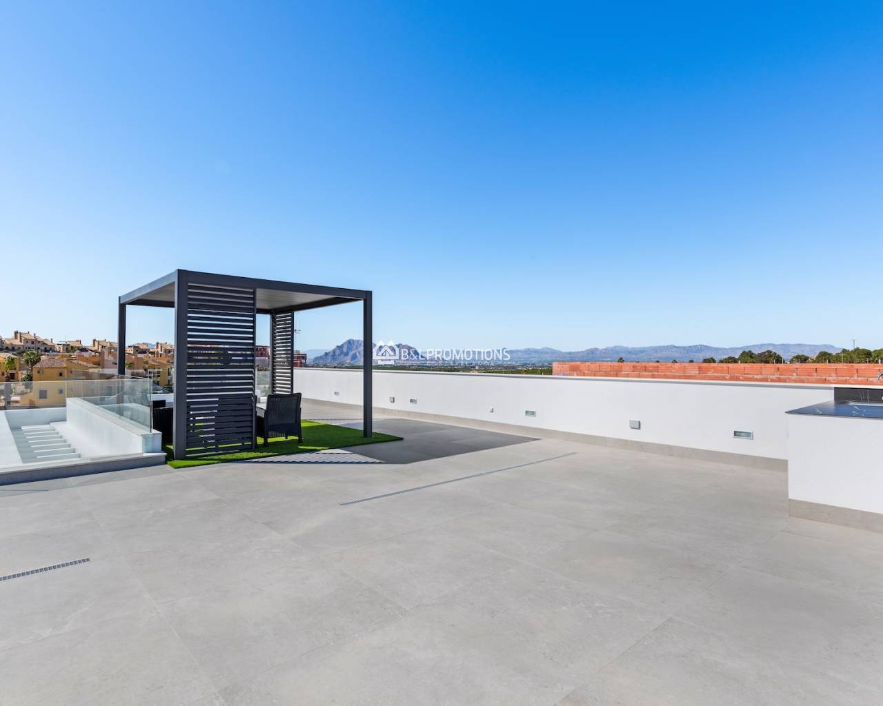 Új építésű ingatlan - Villa -
Alicante - La Finca Golf