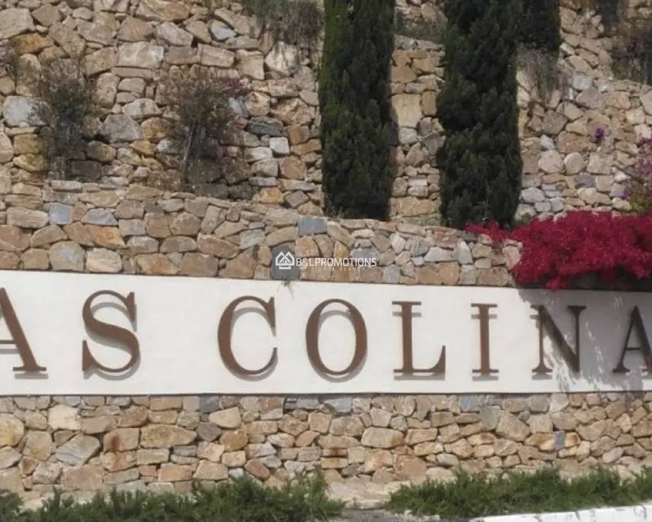 Új építésű ingatlan - Villa -
Orihuela Costa - Las Colinas Golf