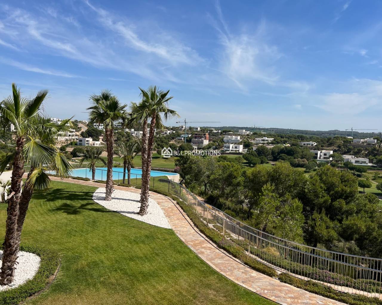 Új építésű ingatlan - Villa -
Orihuela Costa - Las Colinas Golf