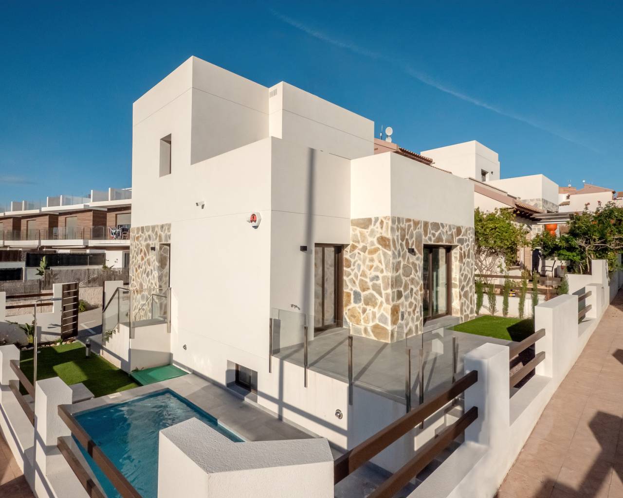 Új építésű ingatlan - Villa - Orihuela Costa - Villamartin Golf