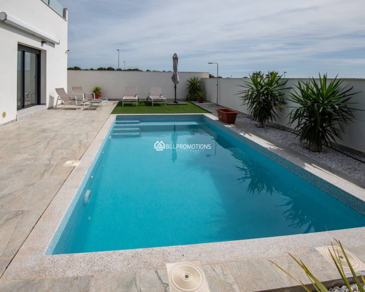 Új építésű ingatlan - Villa -
Pilar de la Horadada - Pinar de Campoverde