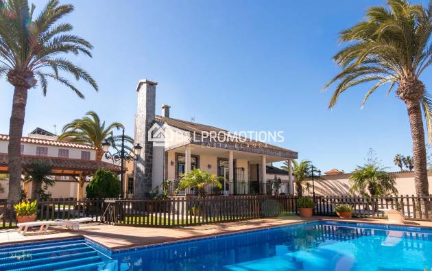 Vrijstaande villa - Herverkoop - Pilar de la Horadada -
                Mil Palmeras