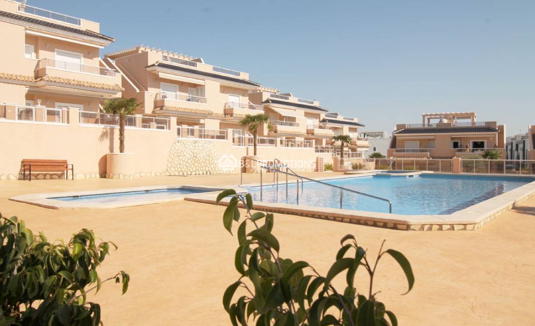 Alquiler vacacional - Apartamento -
Torrevieja - Punta Prima