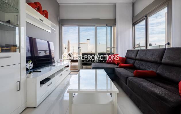 Reventa - Chalet independiente -
Orihuela Costa - Villamartin