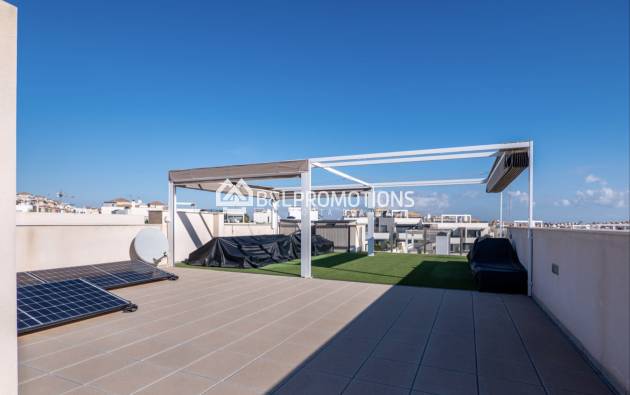 Reventa - Chalet independiente -
Orihuela Costa - Villamartin
