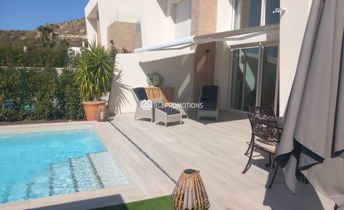 Reventa - Chalet pareado -
Alicante - La Finca Golf