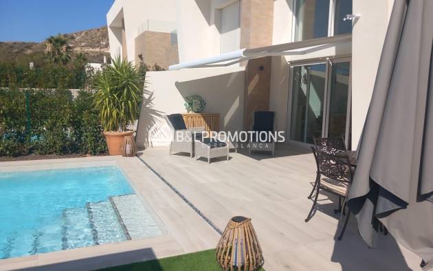 Reventa - Chalet pareado -
Alicante - La Finca Golf