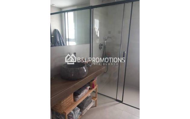 Reventa - Chalet pareado -
Alicante - La Finca Golf