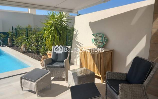 Reventa - Chalet pareado -
Alicante - La Finca Golf