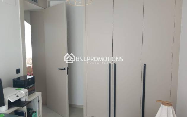 Reventa - Chalet pareado -
Alicante - La Finca Golf