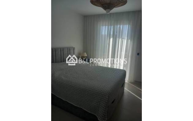 Reventa - Chalet pareado -
Alicante - La Finca Golf