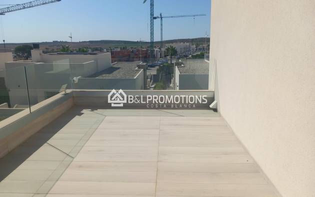 Reventa - Chalet pareado -
Alicante - La Finca Golf