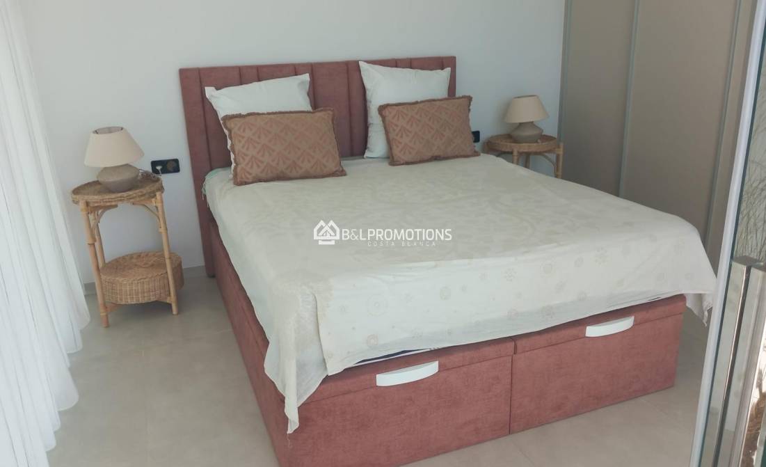 Reventa - Chalet pareado -
Alicante - La Finca Golf