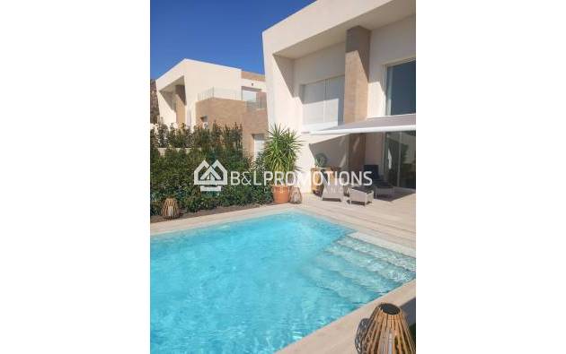 Reventa - Chalet pareado -
Alicante - La Finca Golf