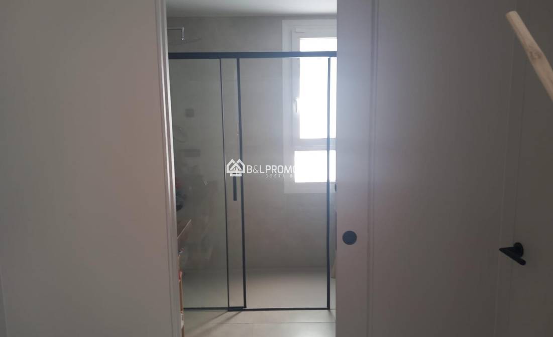 Reventa - Chalet pareado -
Alicante - La Finca Golf