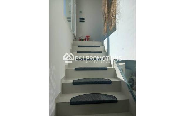 Reventa - Chalet pareado -
Alicante - La Finca Golf