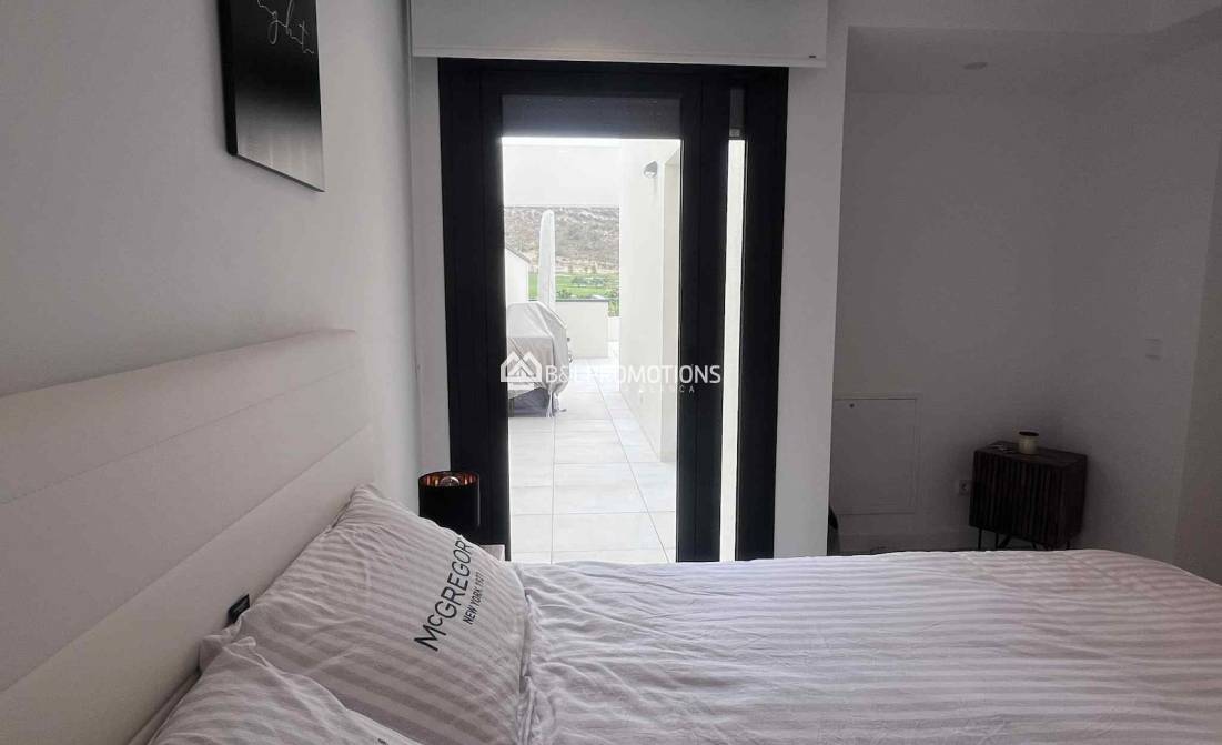Reventa - Apartamento -
Montforte del Cid - Font del Llop Golf