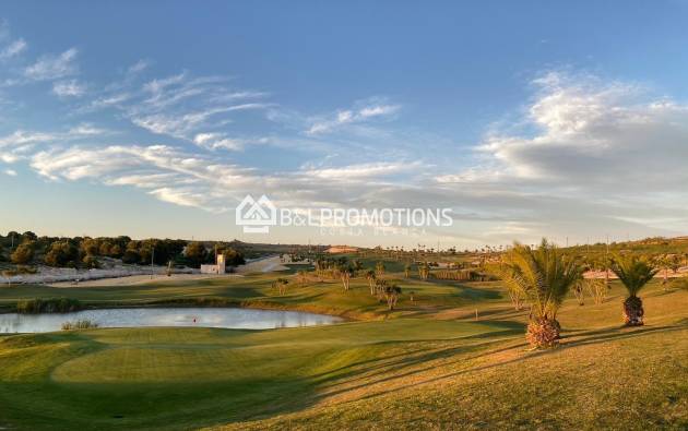 Nueva construcción - Chalet independiente -
Orihuela - Vistabella Golf