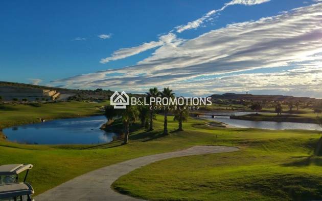 Nueva construcción - Chalet independiente -
Orihuela - Vistabella Golf