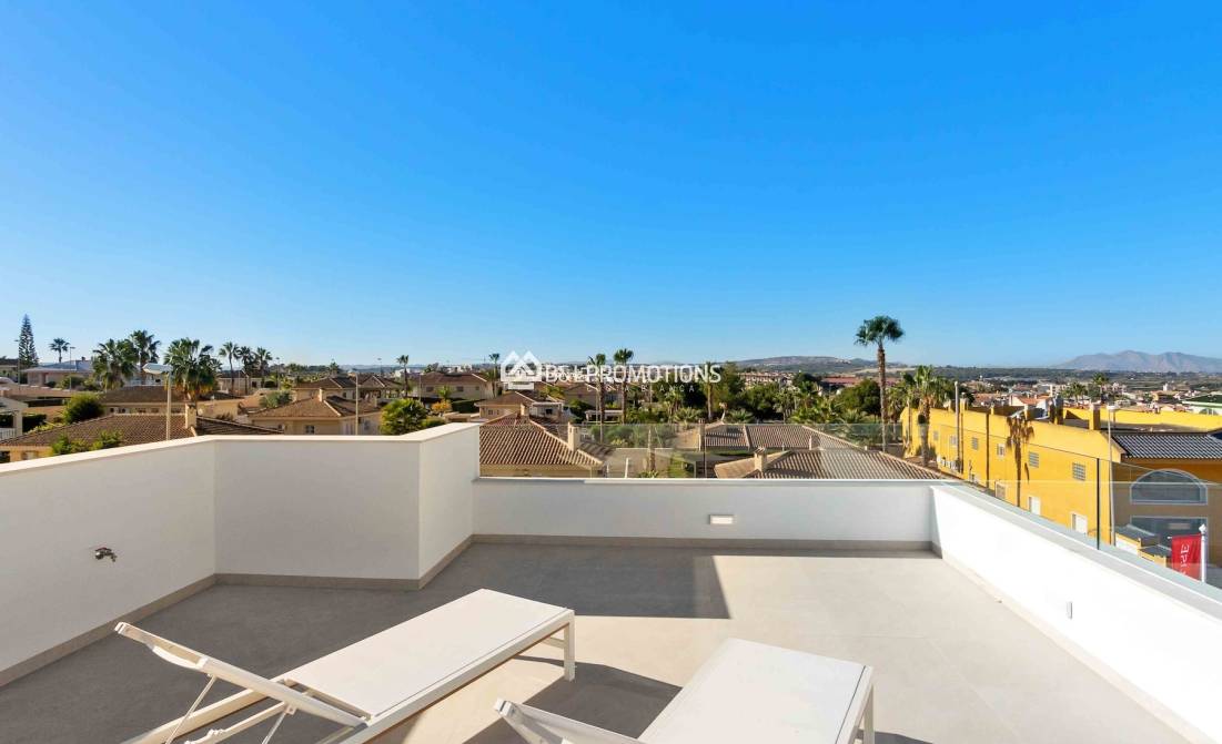 Neubauimmobilien - Villa -
Rojales