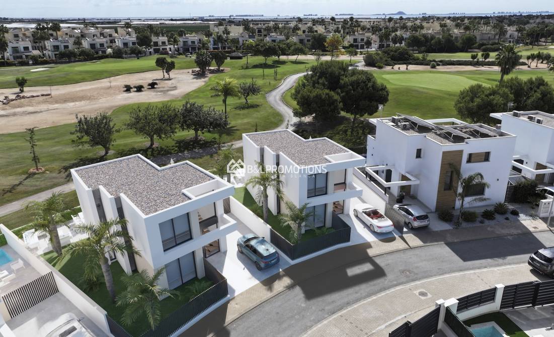 Nueva construcción - Chalet independiente -
Los Alcázares - Roda Golf