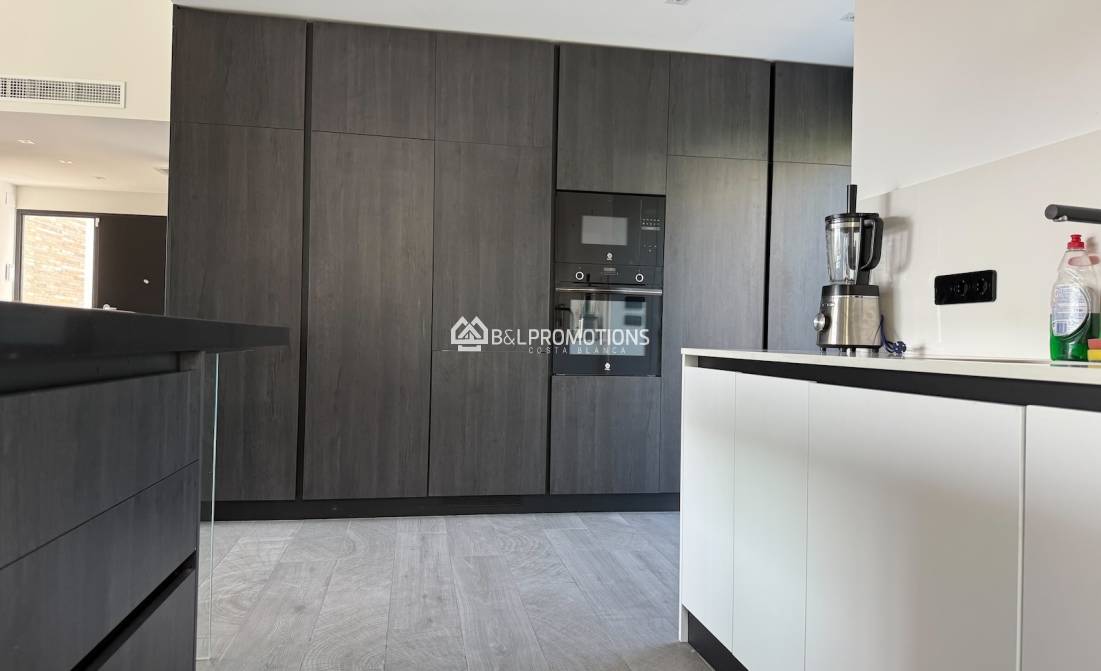 Reventa - Chalet independiente -
Alicante - La Finca Golf