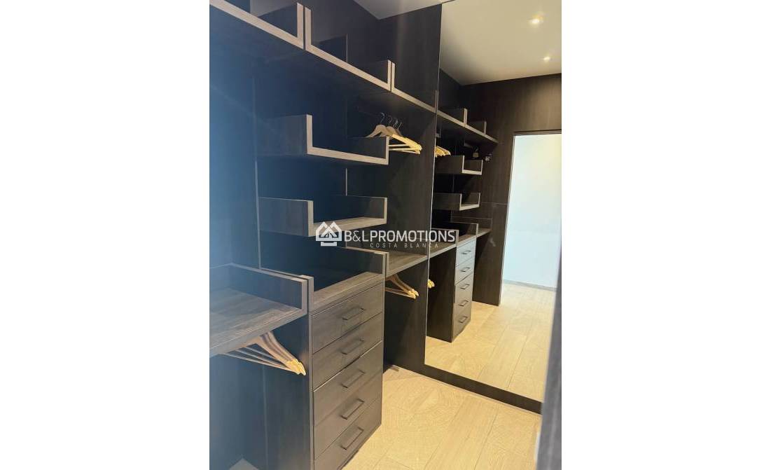 Reventa - Chalet independiente -
Alicante - La Finca Golf