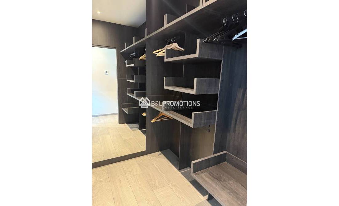 Reventa - Chalet independiente -
Alicante - La Finca Golf