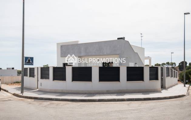 Nueva construcción - Chalet independiente -
Pilar de la Horadada - Pinar de Campoverde