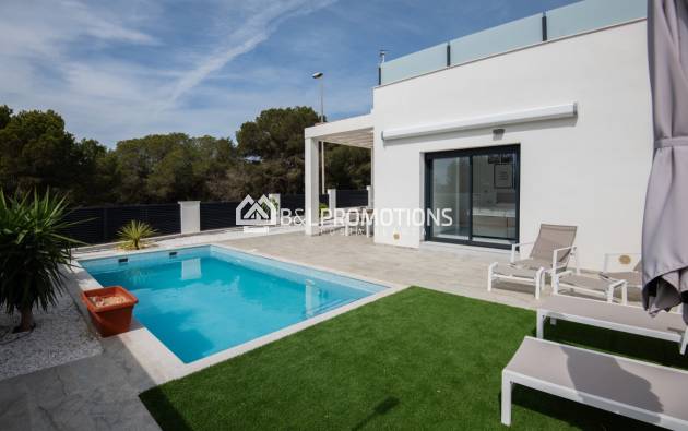 Nueva construcción - Chalet independiente -
Pilar de la Horadada - Pinar de Campoverde
