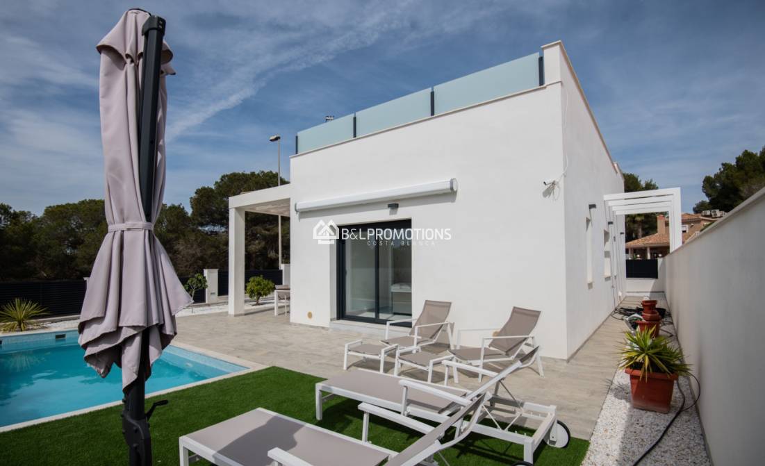 Nueva construcción - Chalet independiente -
Pilar de la Horadada - Pinar de Campoverde