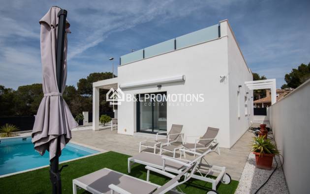 Nueva construcción - Chalet independiente -
Pilar de la Horadada - Pinar de Campoverde