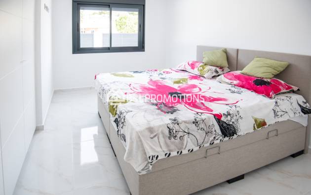 Nueva construcción - Chalet independiente -
Pilar de la Horadada - Pinar de Campoverde