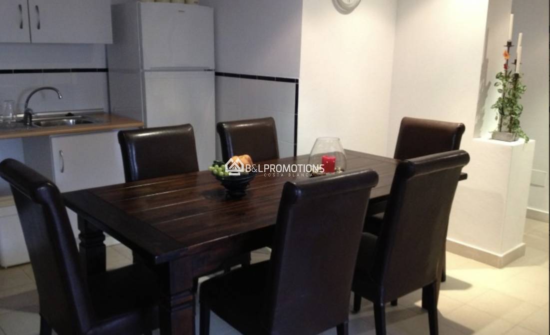 Reventa - Apartamento -
Orihuela Costa - Playa Flamenca