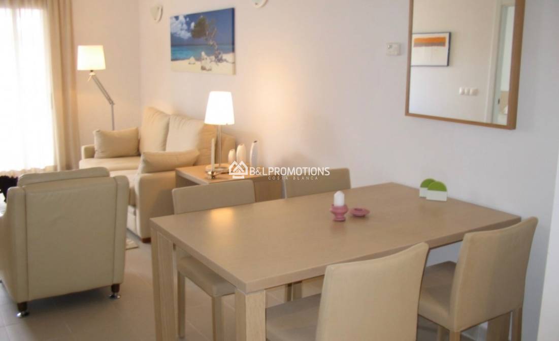 Reventa - Apartamento -
Orihuela Costa - Playa Flamenca