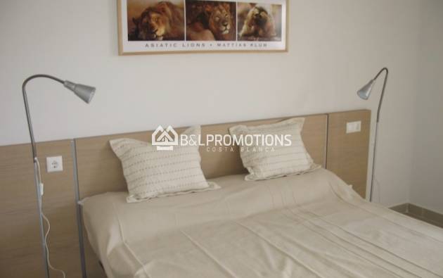 Reventa - Apartamento -
Orihuela Costa - Playa Flamenca