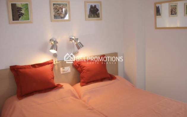 Reventa - Apartamento -
Orihuela Costa - Playa Flamenca