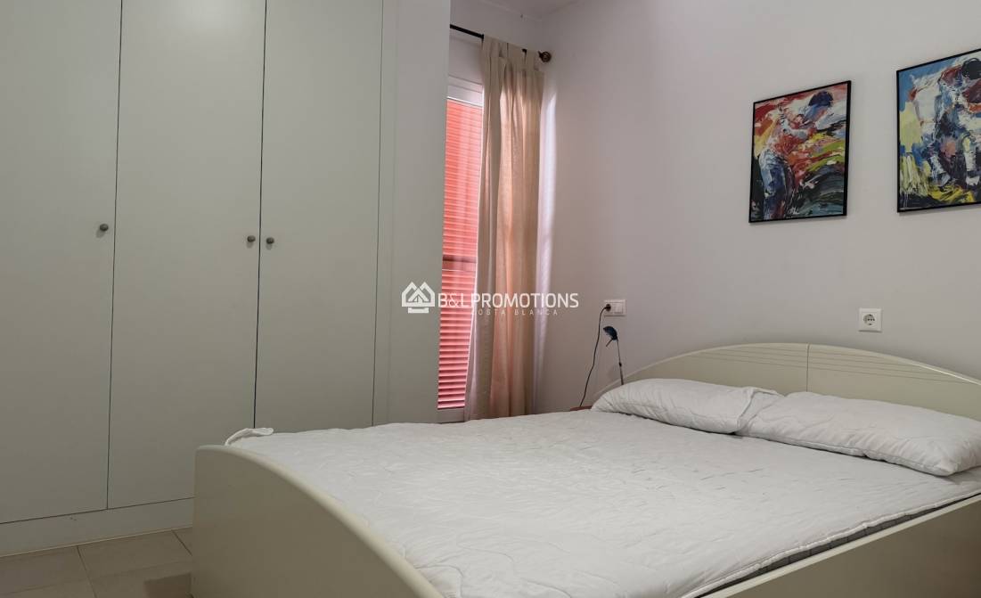 Reventa - Apartamento -
Orihuela Costa - Playa Flamenca