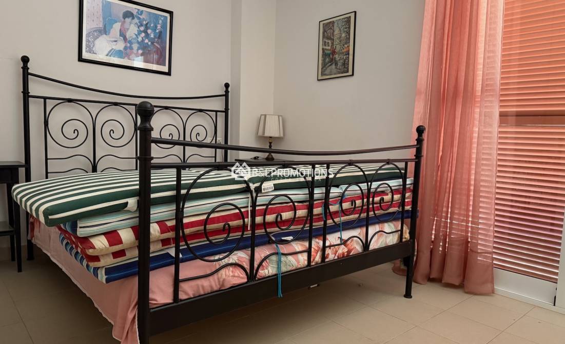 Reventa - Apartamento -
Orihuela Costa - Playa Flamenca