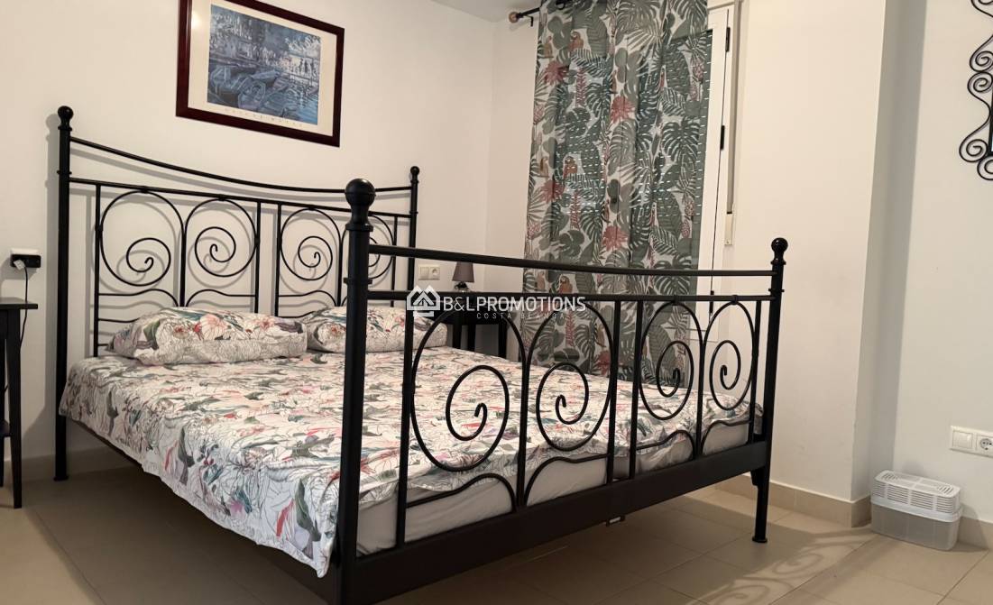 Reventa - Apartamento -
Orihuela Costa - Playa Flamenca