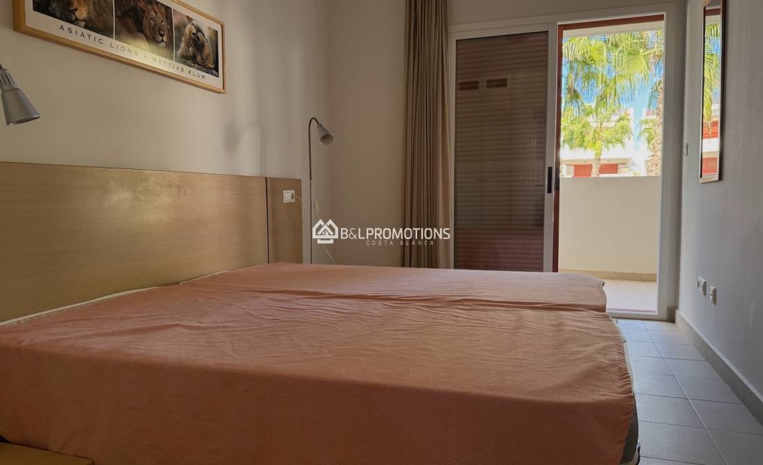 Reventa - Apartamento -
Orihuela Costa - Playa Flamenca