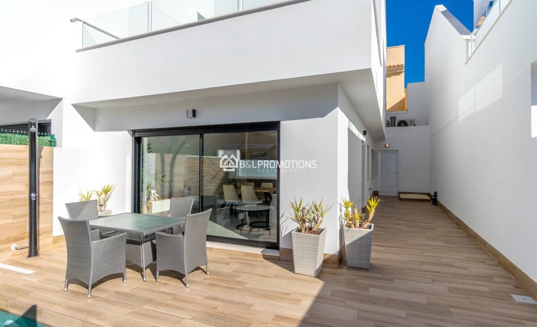 Nueva construcción - Chalet independiente -
San Javier - Santiago de la Ribera