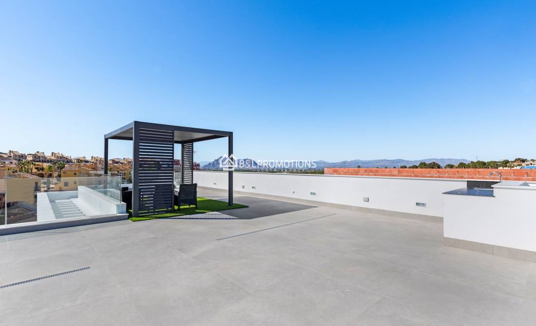 Nueva construcción - Chalet independiente -
Alicante - La Finca Golf