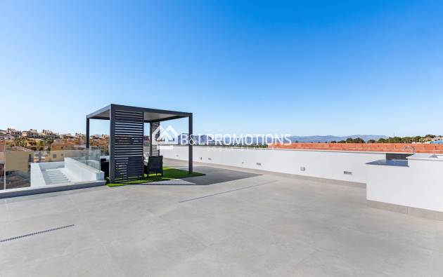 Nueva construcción - Chalet independiente -
Alicante - La Finca Golf