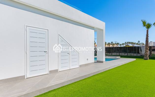 Nueva construcción - Chalet independiente -
Alicante - La Finca Golf