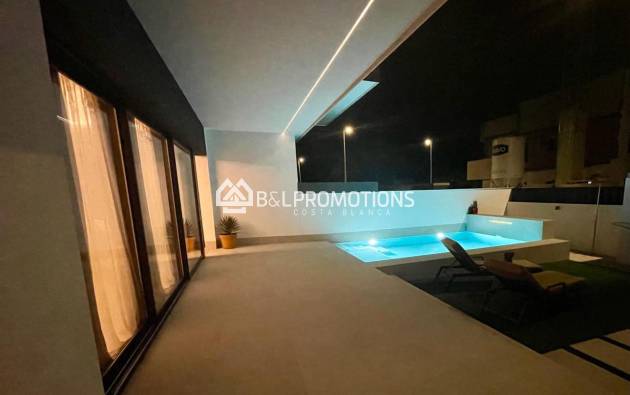 Alquiler vacacional - Apartamento -
Pilar de la Horadada