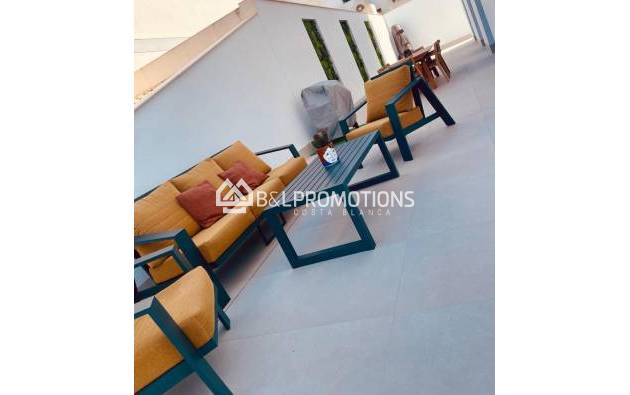 Alquiler vacacional - Apartamento -
Pilar de la Horadada