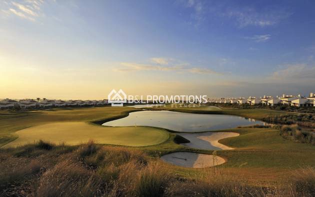 Nueva construcción - Chalet independiente -
Baños y Mendigo - El Valle Golf Resort