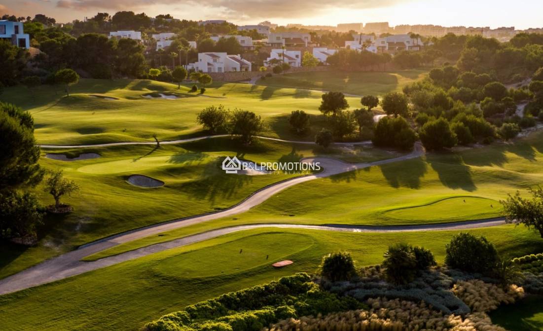 Nueva construcción - Chalet independiente -
Orihuela Costa - Las Colinas Golf