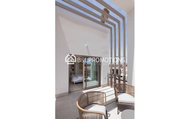 Neubauimmobilien - Quattrohaus -
Los Alcázares - Serena Golf